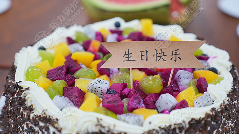 八月的烈日与生日的祝福：真人游戏锅炉为奥运健儿加油！